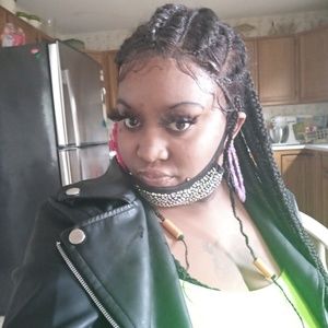 Meet your Posher, Tameka